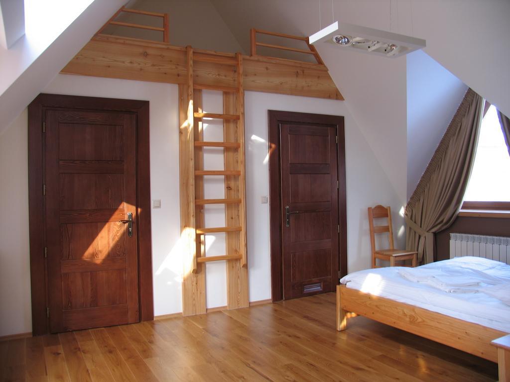 Willa Misiaga Apartamenty Мужасихле Экстерьер фото